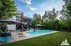 Vila premium cu 7 camere, piscina privata si terasa de 90 mp, situata in Otopeni - 25