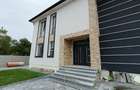 Casă individuală cu 5 camere cu Canalizare în Corbeanca - 2