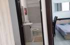 Proprietar, ap de inchiriat, 2 cam decomandate, renovat, central st Roscani 36, zece min pe jos pana la Medicina - 6