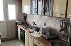 Vand Apartament 4 csmere, zona Cina - 2