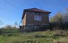 Casă cu 2 camere cu Teren 4300 Mp în Jidoștița - 1