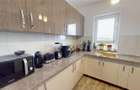 Apartament cu 4 camere decomandat în Tractorul - 13