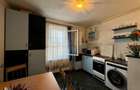 Apartament cu 3 camere decomandat în Exterior Est - 2