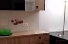 Apartament cu 3 camere decomandat în Tractorul - 3