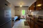 Apartament cu 5 camere decomandat în Canta - 10