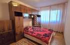 Apartament cu 3 camere semidecomandat în Circumvalațiunii - 9