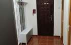 De vanzare apartament cu 3 camere - 2