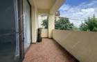 Apartament cu 3 camere în Girocului - 12