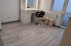 Inchiriez camera in salon pentru servicii beauty - 1