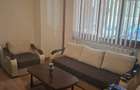 Inchiriez apartament