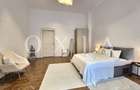 Apartament cu 3 camere semidecomandat în Central - 1