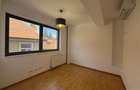 Apartament cu 4 camere semidecomandat în Capitale - 11