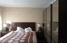 2 camere decomandat în vilă + curte generoasă, Vatra Luminoasă - 1