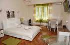 Apartament cu 3 camere decomandat în Central - 3