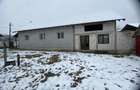 Casă cu 3 camere cu Teren 10000 Mp în Central - 6