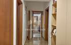 Apartament cu 3 camere decomandat în Tractorul - 10