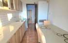 Apartament cu 3 camere decomandat în Cornișa - 2