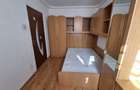 Inchiriez apartament cu 3 camere in Valea Rosie - 8