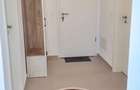 Apartament cu 2 camere decomandat în Tractorul - 8