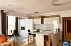Apartament cu 3 camere decomandat în Central - 2