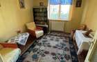 De vanzare 3 camere, 2 bai, doua balcoane, etaj intermediar, 51.000 - 13