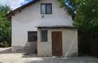 Casă cu 4 camere cu Teren 600 Mp în Petrăchioaia - 2