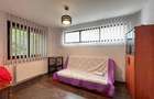 Duplex cu 10 camere cu Canalizare în Eminescu - 12