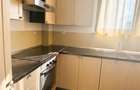 Apartament cu 3 camere decomandat în P-ța Victoriei - 39
