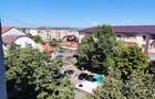 Apartament cu 3 camere decomandat în Central - 4