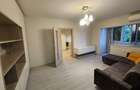 Apartament semidecomandat în Moșilor