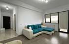 Apartament cu 2 camere decomandat în Km 5 - 1