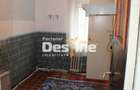 Apartament 3 camere decomandat de 61 mp 2 bai la parter car - 2
