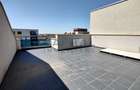 Apartament cu 5 camere decomandat în Nufărul - 10