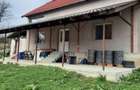 Casă cu 5 camere cu Teren 1000 Mp în Tomșani - 2