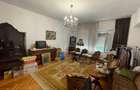 Apartament cu 3 camere decomandat în P-ța Victoriei - 1