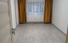 Apartament de 65 mp cu 2 camere si 2 balcoane, semidecomandat, etaj 3 - 5