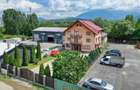 Casă individuală cu 10 camere cu Canalizare în Central - 9