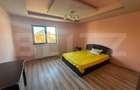 Casa mare, 9 camere, curte 1000 mp disponibila pentru - 2