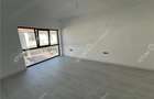 Casă cu 5 camere cu Teren 183 Mp în Central - 4