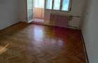 Vanzare apartament de 4 camere la Casa Poporului-stradal - 5