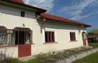 Casă cu 4 camere în Gura Foii - 1