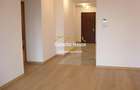 Apartament cu 4 camere decomandat în Aviatorilor - 2 Apartament cu 4 camere decomandat în Aviatorilor - 2