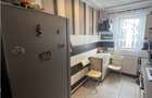 Apartament cu 3 camere semidecomandat în Lazaret - 12