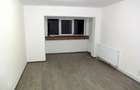 Apartament cu 4 camere decomandat în Cetate - 3