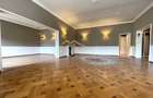 4 rooms ***203 SQM useful*** / 38 SQM terrace + garage / Primaverii - 31