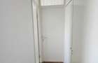 Apartament 3 camere decomandat, 2 bai, Militari, Pre? 79.000 Euro - 4