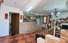 Duplex cu 8 camere cu Canalizare în Central - 5