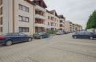 Apartament cu 3 camere decomandat în Tractorul - 1