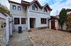 Casa/vila cocheta de vanzare in Baneasa pe str. D. Gherea -comision 0- - 2