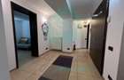 Apartament cu 3 camere decomandat în Cotroceni - 2